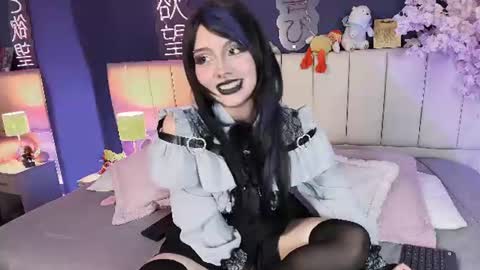 Snapshot of shizuko___ chatting on 06-18-26, 09:08 Valentina online show from 06-18-26, 09:08