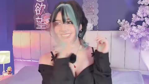 Snapshot of shizuko___ chatting on 07-25-26, 08:50 Valentina online show from 07-25-26, 08:50