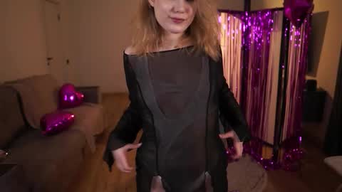 Agatha online show from 11-12-25, 01:22