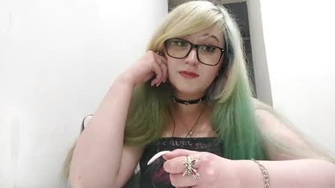 Snapshot of shondrapisani chatting on 06-14-26, 11:29 shondrapisani online show from 06-14-26, 11:29