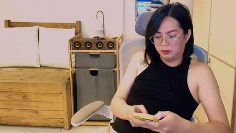 Mori online show from 12-14-25, 01:55