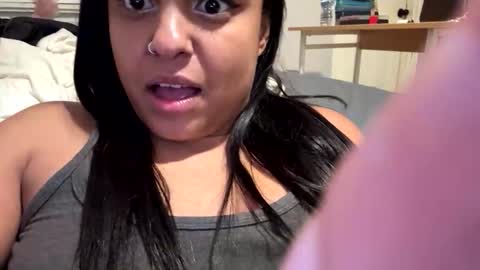 shortgalsquirts online show from 06-06-26, 08:08