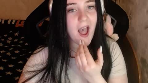 show_for_you online show from 12-17-25, 02:12