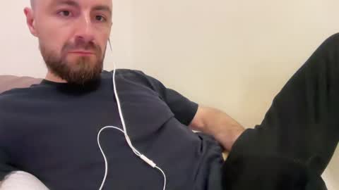 Snapshot of show_jizzness chatting on 02-03-25, 10:11 show_jizzness online show from 02-03-25, 10:11