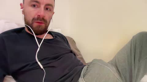Snapshot of show_jizzness chatting on 02-10-25, 10:51 show_jizzness online show from 02-10-25, 10:51