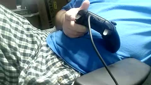 show_off_89 online show from 12-18-25, 05:08