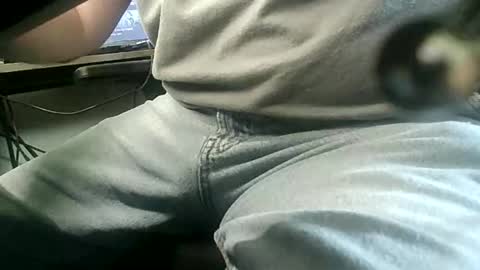 show_off_89 online show from 04-21-26, 02:23