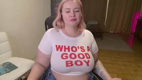 Mimi   online show from 02-04-26, 01:17