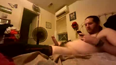 Snapshot of showmewe chatting on 01-06-26, 06:17 showmewe online show from 01-06-26, 06:17