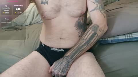 Snapshot of showoffjay46 chatting on 10-24-25, 10:39 showofjay online show from 10-24-25, 10:39