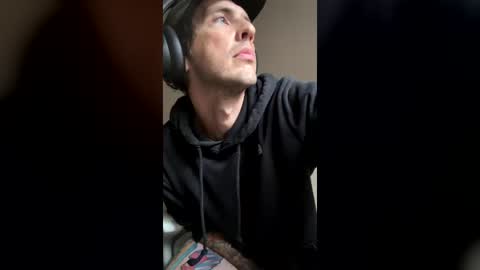 shrimp_stuck online show from 06-26-26, 03:38