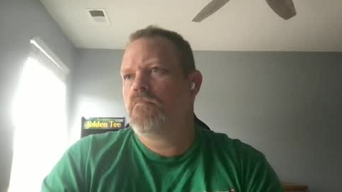 Snapshot of shughes740 chatting on 09-28-25, 05:07 shughes740 online show from 09-28-25, 05:07