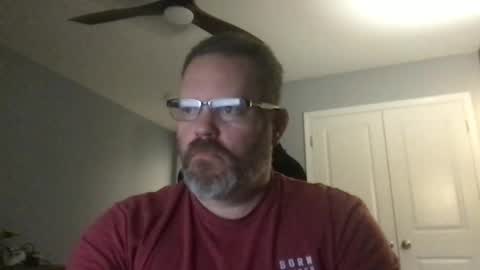 Snapshot of shughes740 chatting on 10-24-25, 11:12 shughes740 online show from 10-24-25, 11:12