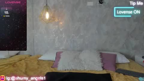 ZUMY ANGELS online show from 11-11-25, 05:35