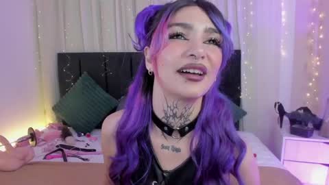 Snapshot of shurtty_legraan chatting on 04-26-26, 08:45 Shurtty online show from 04-26-26, 08:45