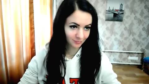 shy_cat_candy online show from 10-08-25, 09:51