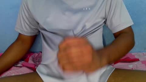 shyeyes online show from 12-05-24, 02:42