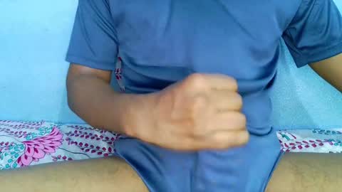 shyeyes online show from 12-19-24, 02:24