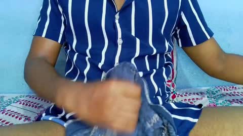 shyeyes online show from 01-20-25, 03:15