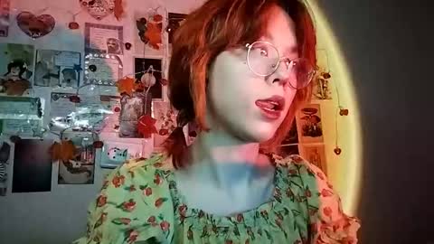 Milena online show from 11-24-25, 02:39