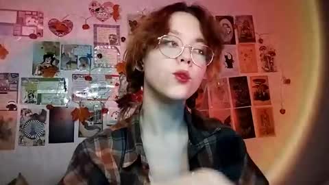 Milena online show from 12-16-25, 01:49