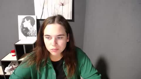 shy_lil online show from 09-09-25, 07:41