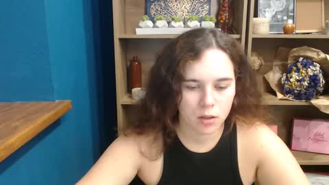 shy_lil online show from 09-28-25, 09:36