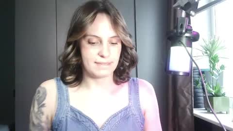 shy_miracle online show from 05-04-26, 01:51