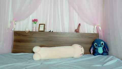 Snapshot of shy_pink_doll chatting on 07-13-26, 03:26 shy_pink_doll online show from 07-13-26, 03:26