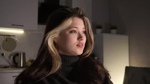 Snapshot of shyakemi chatting on 04-22-26, 05:14 Akemi online show from 04-22-26, 05:14