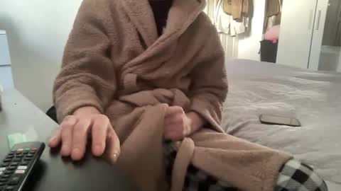 shyboy0533 online show from 12-19-25, 09:05