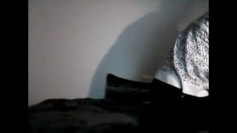 shyboyhugecum2020 online show from 01-25-25, 03:51