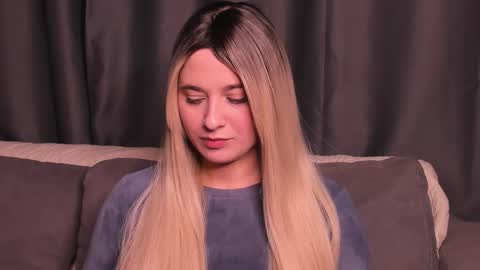 Mary online show from 10-18-25, 06:08
