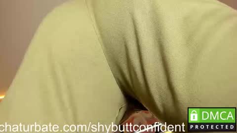 Snapshot of shybuttconfident chatting on 09-28-25, 06:35 Jay online show from 09-28-25, 06:35