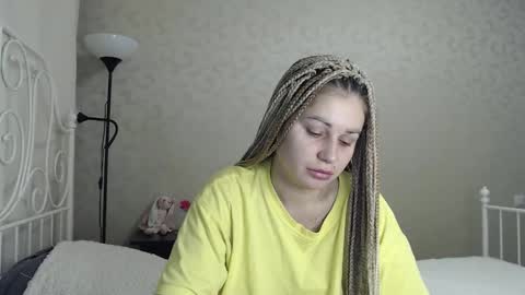 Snapshot of shyevaa chatting on 10-31-25, 02:51 Eva online show from 10-31-25, 02:51