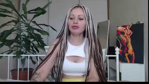 Snapshot of shyevaa chatting on 07-02-26, 03:06 Eva online show from 07-02-26, 03:06