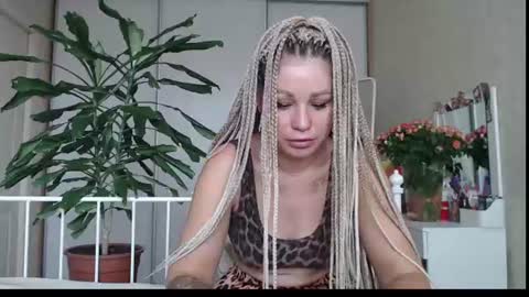 Snapshot of shyevaa chatting on 07-22-26, 04:59 Eva online show from 07-22-26, 04:59