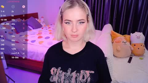 Effie online show from 12-13-24, 12:39