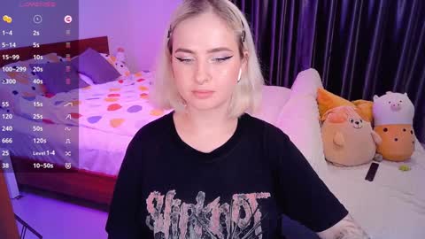 Effie online show from 12-13-24, 05:21