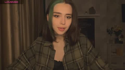 Snapshot of shygaze chatting on 09-16-25, 06:53 shygaze online show from 09-16-25, 06:53