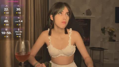 Snapshot of shygaze chatting on 09-19-25, 05:24 shygaze online show from 09-19-25, 05:24