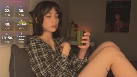 Snapshot of shygaze chatting on 10-05-25, 11:13 shygaze online show from 10-05-25, 11:13