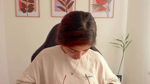 Snapshot of shylittlebunny chatting on 01-20-25, 04:55 shylittlebunny online show from 01-20-25, 04:55