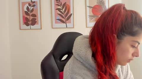 Snapshot of shylittlebunny chatting on 02-24-25, 02:15 shylittlebunny online show from 02-24-25, 02:15