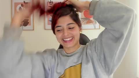 Snapshot of shylittlebunny chatting on 03-06-25, 07:43 shylittlebunny online show from 03-06-25, 07:43