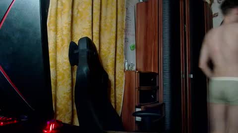 Tom and Betty online show from 01-14-26, 01:44