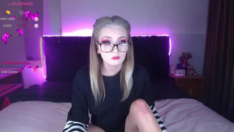 Snapshot of shysweetrish chatting on 03-29-26, 07:47 shysweetrish online show from 03-29-26, 07:47