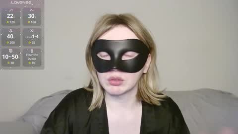 Snapshot of shytylerx chatting on 11-25-25, 11:16 SHY TYLER online show from 11-25-25, 11:16