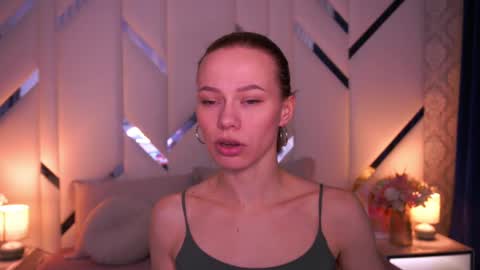 shyysiren online show from 04-07-26, 07:09