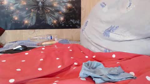 Snapshot of siana555 chatting on 11-19-25, 09:20 Kristina online show from 11-19-25, 09:20